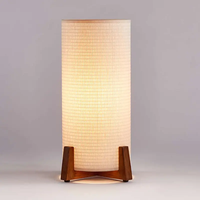 Lampe sur pied ODESAN, éclairage au sol de style japonais, salon, salle à manger, chambre à coucher, balcon, base en bois, lampe sur pied en tissu