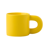 Mug en céramique créatif avec grande poignée - Tasse à eau mignonne et de grande valeur pour cadeaux d'affaires, logo personnalisé