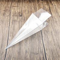 Boîte d'emballage cadeau en plastique transparent en forme de pyramide pour souvenirs et présentation en magasin, OEM personnalisé
