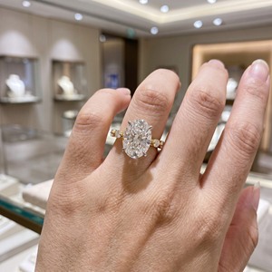 Luxury 2CT Lab Grown Diamond Engagement <b>Rings</b> Women Hot Selling 10K Gold Oval Synthetic Diamond <b>Ring</b> Fine Women Jewelry - Product Image 1