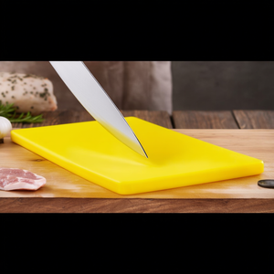 Tagliere in polietilene giallo per carne e pollame - Product Image 3