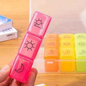 Organisateur de pilules hebdomadaire en plastique, 7 jours, 21 compartiments, couleurs arc-en-ciel - Product Image 5