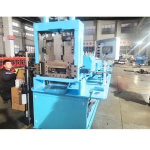 Sàn <span class=keywords><strong>joist</strong></span> hệ thống tự động C89 C150 C305 điều chỉnh khung thép nhà rollformer máy - Product Image 1
