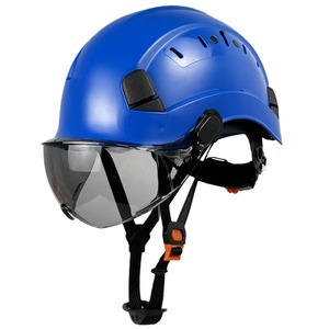 Casque de sécurité de type V avec visière, réglage à cliquet, 6 points de suspension, noir à fentes - Product Image 1