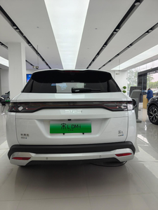 BYD Song L, Auto Eléctrico SUV Mediano de 5 Puertas y 5 Asientos, Volante a la Izquierda, Euro VI, Distancia entre Ejes de 2500-3000 mm, Suspensión de Doble Horquilla, Auto Usado - Product Image 6