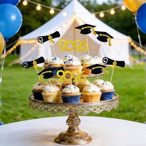 Decoraciones de Graduación 2026 Negras, Adornos para Cupcakes de Graduación 2026 Dorado <span class=keywords><strong>y</strong></span> Negro, Adornos para Cupcakes de Graduación con <span class=keywords><strong>Gorro</strong></span> <span class=keywords><strong>y</strong></span> <span class=keywords><strong>Diploma</strong></span> de la Clase de 2026 - Product Image 6