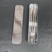 Ensemble de couverts personnalisable avec logo en acier inoxydable 304, cuillère, fourchette et baguettes, ensemble de couverts pratique avec boîte pour étudiants et employés de bureau