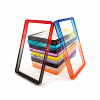 Étui transparent pour cartes de crédit en TPU minimaliste arc-en-ciel avec protection RFID, compatible avec les slabs de cartes gradées P/S/A/BGS/SGC, ajustement universel et design tendance