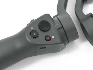 <span class=keywords><strong>Estabilizador</strong></span> de mano Pan-Tilt Gimbal Portátil de 3 ejes Anti-vibración Pan-Tilt Inteligente Yuntai <span class=keywords><strong>Estabilizador</strong></span> de mano portátil - Product Image 2