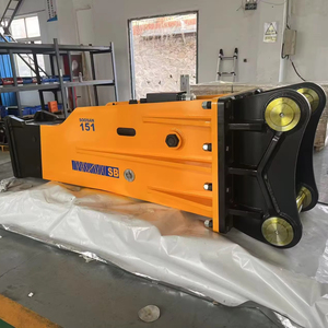 SOOSAN SB151 Graisse automatique pour brise-roche hydraulique, approvisionnement direct d'usine, garantie d'un an, fonctionnalités standard incluses - Product Image 1