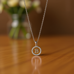 Collar con Colgante Letra B Angelina, Acero Inoxidable, Chapado en Oro, Circonita Cúbica, Cadena de Serpiente, Joyería Minimalista Unisex para Regalo - Product Image 1