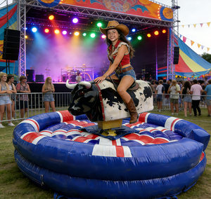 EASYFUN Prix d'usine Taureau mécanique gonflable de rodéo en gros pour la location en parc - Product Image 1