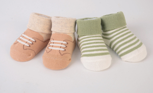 Sombrero de bebé de alta calidad, conjunto de 4 piezas con nudo, conjunto de 2 piezas, conjunto de sombrero anudado y calcetines, marca reconocida Kennedy - Product Image 6