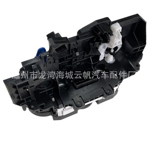 แผงควบคุมเครื่องปรับอากาศ Com Yf 1086 สำหรับรถยนต์นิสสัน ทีด้า ปี 2011-2015 อะไหล่ทดแทน - Product Image 1