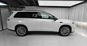 รถยนต์พลังงานใหม่ Leapmotor C16 รุ่นพรีเมียม SUV 5 ประตู <span class=keywords><strong>6</strong></span> ที่นั่ง ปี 2026 กำลังไฟ 170 กิโลวัตต์ ความเร็วสูงสุด 190 กม./ชม. แบตเตอรี่ 74.9 กิโลวัตต์-ชั่วโมง ระยะทางวิ่งไกลพิเศษ 170 กม. รถมือสองราคาถูก - Product Image 4