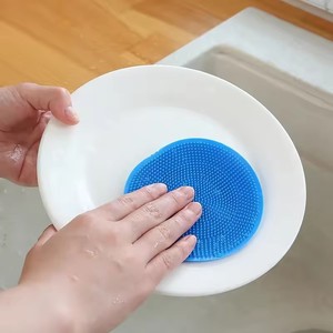 1 pièce Brosse de lavage de vaisselle en silicone, éponge à récurer pour casseroles et poêles, tampon à récurer en silicone, brosses de lavage pour fruits, casseroles et poêles, outil de nettoyage de cuisine - Product Image 1