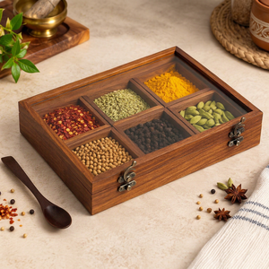 Caja de especias de madera de Sheesham con cuchara, 6 recipientes grandes desmontables, caja de almacenamiento de especias para cocina, organizador de especias de madera extraíble - Product Image 1