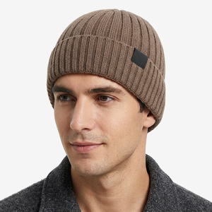 Chapeau d'hiver unisexe de haute qualité avec logo personnalisé tissé, bonnet en polyester/coton, casquette de plage tricotée - Product Image 1