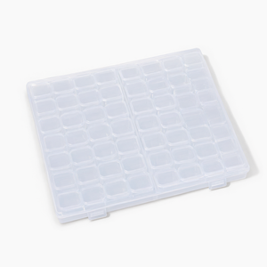 Caja Organizadora de Plástico Transparente con 56 Compartimentos para Joyería, Cuentas, Uñas y Piezas Pequeñas - Product Image 1