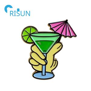 Cócteles clásicos personalizados lindos pines esmaltados para camareros dibujos animados cerveza cóctel lata broche bebida esmalte insignia broche solapa Pin - Product Image 5
