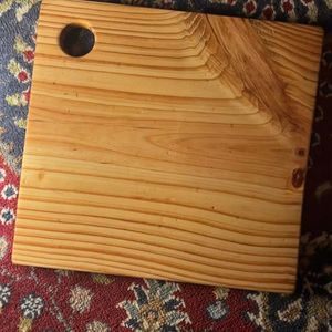 Planche à fromage en bois d'acacia créatif, forme rectangulaire, logo personnalisé, planche à découper durable avec poignée - Product Image 1