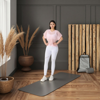 Ensemble de yoga en maille respirante rose deux pièces Shorts de vêtements de fitness de gymnastique élastiques et serrés et vêtements de yoga de conception supérieure