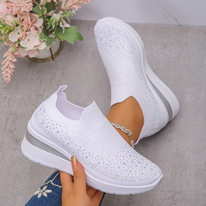 Sneakers da Donna <span class=keywords><strong>con</strong></span> <span class=keywords><strong>Zeppa</strong></span> e Strass, <span class=keywords><strong>Scarpe</strong></span> Traspiranti Slip-on, Comode <span class=keywords><strong>Scarpe</strong></span> Casual da Passeggio - Product Image 3
