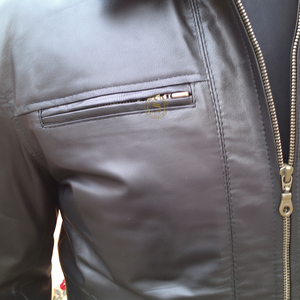 Vêtements personnalisés en polaire de haute qualité noirs élégants pour hommes Veste en cuir d'hiver pour hommes - Product Image 1