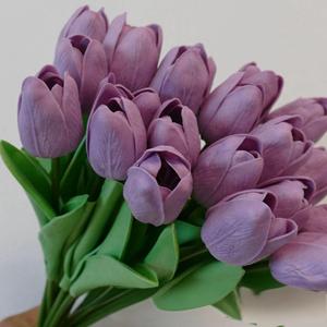 <span class=keywords><strong>Bouquet</strong></span> di Fiori di Tulipano <span class=keywords><strong>Artificiali</strong></span> in Plastica PE Splendidi e Ultra Realistici per Centrotavola e Decorazioni per la Casa all'Ingrosso - Product Image 3