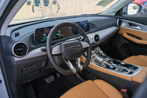 Dongfeng Forthing T5 EVO 2024 1.5TD DCT Benzina Nuove <span class=keywords><strong>Auto</strong></span> Design Lussuoso SUV 5 Posti Veicolo Economico a Benzina in Vendita - Product Image 5