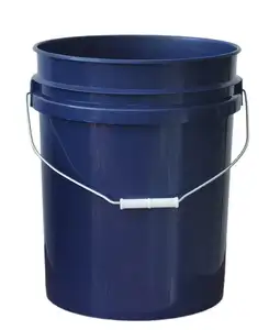 Kolay taşıma ve mağaza için plastik kavrama ile 5 galonluk koyu mavi kova kova kapaklı konteyner Metal kolları