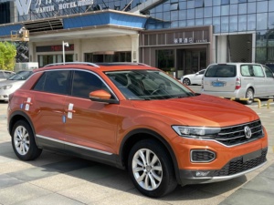 <span class=keywords><strong>Volkswagen</strong></span> <span class=keywords><strong>T</strong></span>-<span class=keywords><strong>ROC</strong></span> 2019 SUV Usata, Guida a Sinistra, <span class=keywords><strong>Auto</strong></span> di Seconda Mano per Esportazione - Product Image 3