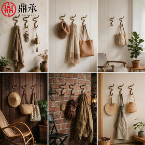 Crochets muraux rétro en laiton Dingcheng, design vague, style nordique minimaliste, porte-manteau décoratif en métal pour l'entrée et la maison - Product Image 1