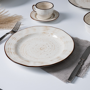 Plato de Porcelana Redondo Blanco Texturizado de 9 Pulgadas con Logotipo Personalizado al por Mayor de P&T para Restaurantes y Hostelería - Product Image 2