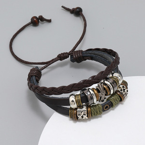 Nouveau bracelet en cuir à perles en forme d'étoile à cinq branches, bijoux tendance européens et américains, bracelet simple multi-couches - Product Image 3