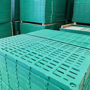 Plancher à lattes antidérapant de haute qualité pour porcelets, sécurisé pour les pieds, prévention des fuites de fumier, résistant à la corrosion, forte capacité de charge - Product Image 1