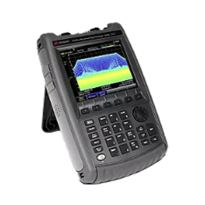 Keysight Handheld Microwave Analyzers N9962B N9961B N9960B Signal Analyzers - Product Image 1