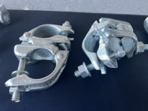 Galvanized Double Coupler Scaffolding <strong>Swivel</strong> <strong>Clamp</strong> Pressed Steel <strong>Pipe</strong> Clip Fixing <strong>for</strong> Warehouse and Hotel