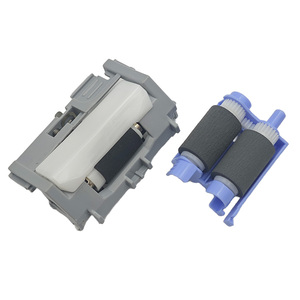 Rullo RM2-5397-000 di separazione della raccolta del vassoio 2 di per <span class=keywords><strong>HP</strong></span> <span class=keywords><strong>LaserJet</strong></span> M402 M403 M426 M427 M304 M305 M404 M405 M329 M428 M429 - Product Image 1