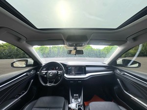 <span class=keywords><strong>Skoda</strong></span> <span class=keywords><strong>Octavia</strong></span> 1.4TSI Automático Sedán <span class=keywords><strong>2021</strong></span> Usado, Bajo Kilometraje, para Exportación - Product Image 5
