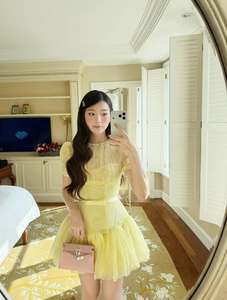 Vestido de Fiesta Elegante de Encaje Amarillo Claro al por Mayor para Mujer, Vestido Mini de Manga Corta con Hombros Descubiertos para Baile de Graduación, Personalizado OEM/ODM, Dulce Estilo Veraniego - Product Image 5