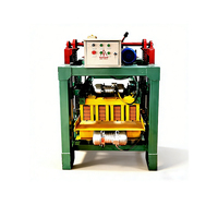 Machine à fabriquer des blocs automatiques de type mini KF4-35 avec une capacité de 2000 briques/8h, garantie de 3 ans