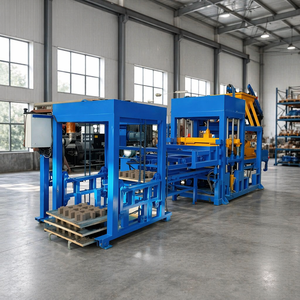 Machine de fabrication de blocs de <span class=keywords><strong>béton</strong></span> creux entièrement automatique à pression hydraulique, <span class=keywords><strong>prix</strong></span> usine, avec moteur, pompe et roulement - Product Image 1