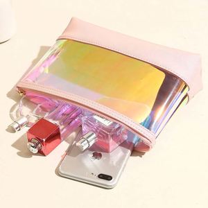 Pochette de maquillage unisexe en TPU irisé laser, haute qualité, avec fermeture éclair, résistante à l'eau, pour rangement de salle de bain, vente en gros - Product Image 4