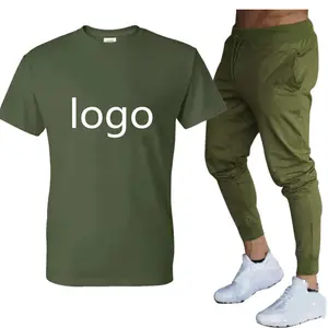 Wholesale Custom logo Sports Men Jogger Fitness Complete Gym Jogging Tracksuit Set plain T-shirt plain trousers two-piece suit