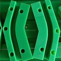 Fournisseur direct usine : Profilés plastiques UHMWPE brillants usinés CNC, moulés par extrusion sur mesure, bandes anti-usure et guides latéraux pour convoyeurs