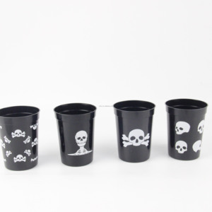 Vasos de Fiesta de Halloween con Diseño de Fantasma Negro y Blanco de 16 oz - Product Image 3