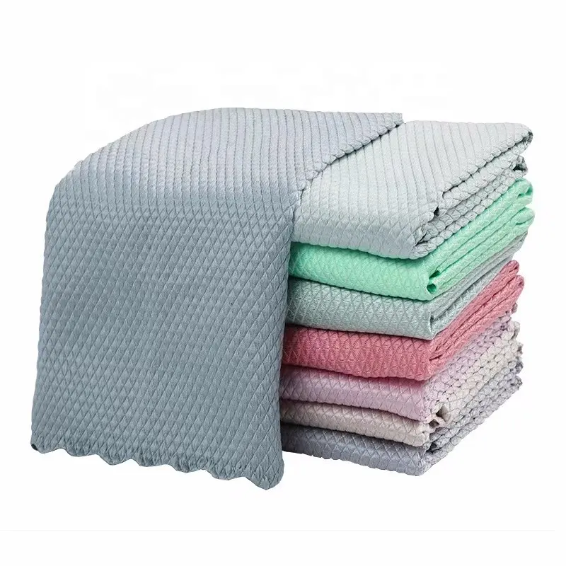 Vente en gros de chiffons d'essuyage pour vitres, chiffon de nettoyage en microfibre pour écailles de poisson, serviettes détachantes pour la cuisine et la voiture