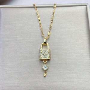 Colgante chapado en oro de moda, collar de llaves y cerraduras de diamantes delicados de acero inoxidable para mujeres y niñas, joyería, gran oferta - Product Image 2