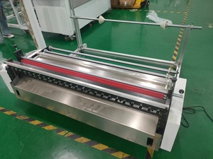 Machine de découpe et de refendage de tissus non tissés QK-1200 haute vitesse, de rouleau à feuille, pour l'habillement - Product Image 3